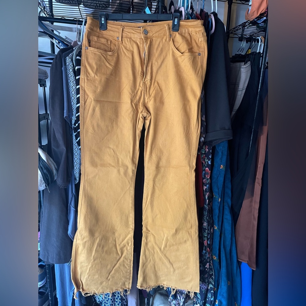 Judy Blue Mustard Yellow Wide-Leg Jeans - Size 15/32
